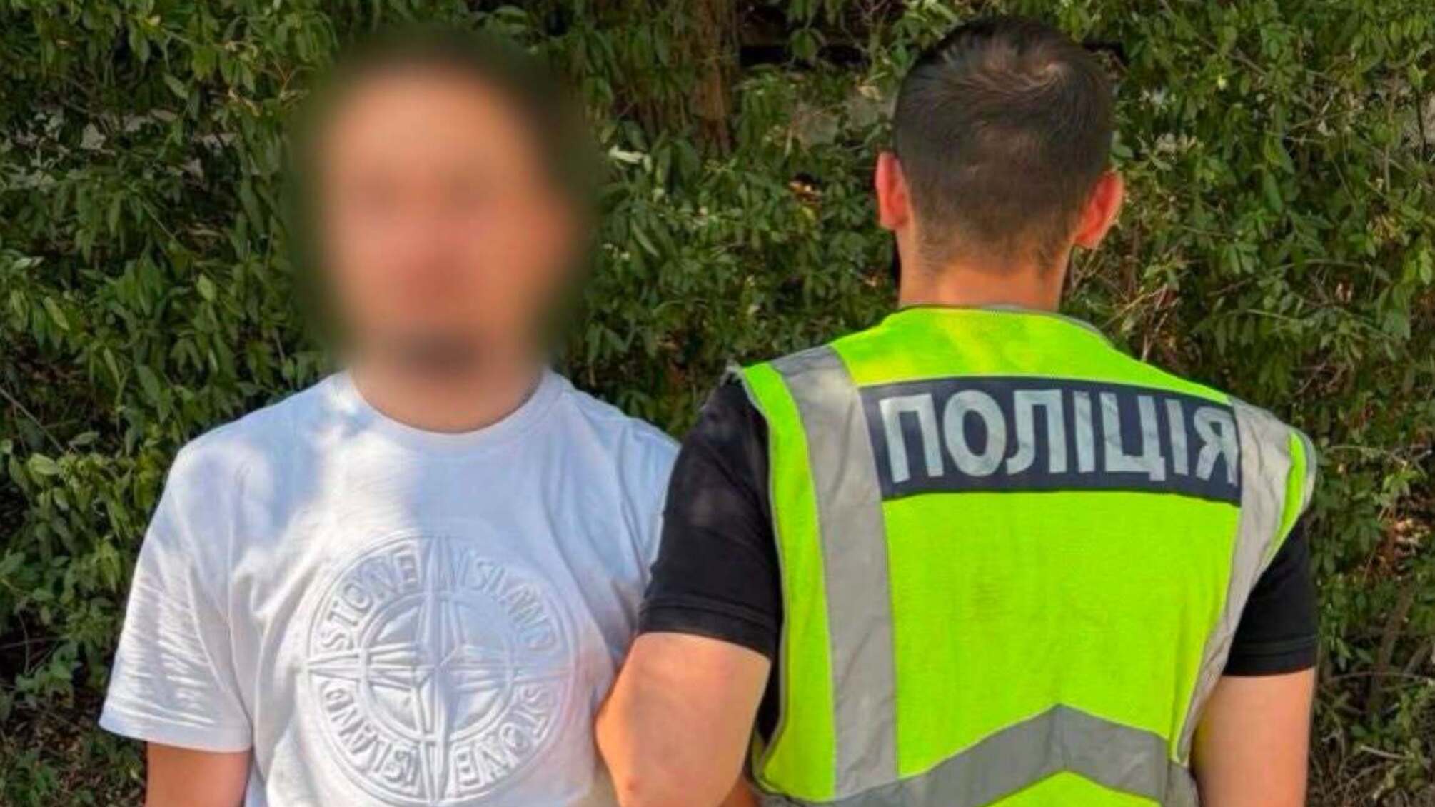 В столице разоблачили мужчину, оставившего боеприпасы возле ресторана