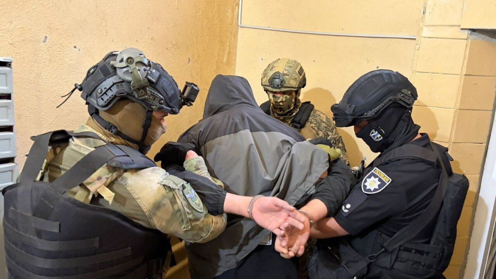 У Львові поліція та СБУ затримали чоловіка, який напав на правоохоронців під час конфлікту з ТЦК