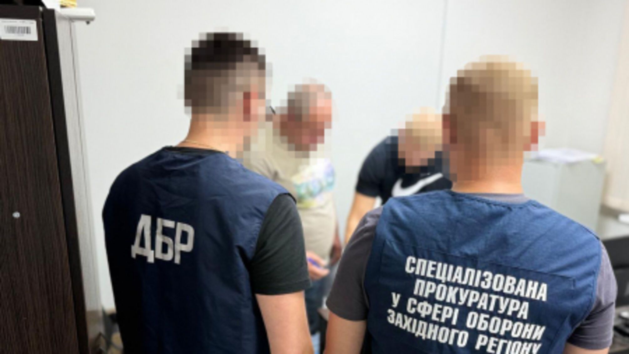 В Прикарпатье задержали пьяного офицера РТЦК: во время 'воспитания' он избил солдата
