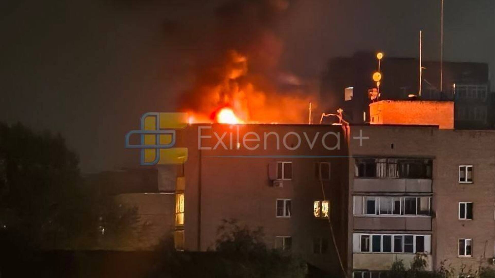 627 дронов на Москву: в Подмосковье сообщают о пожарах и взрывах
