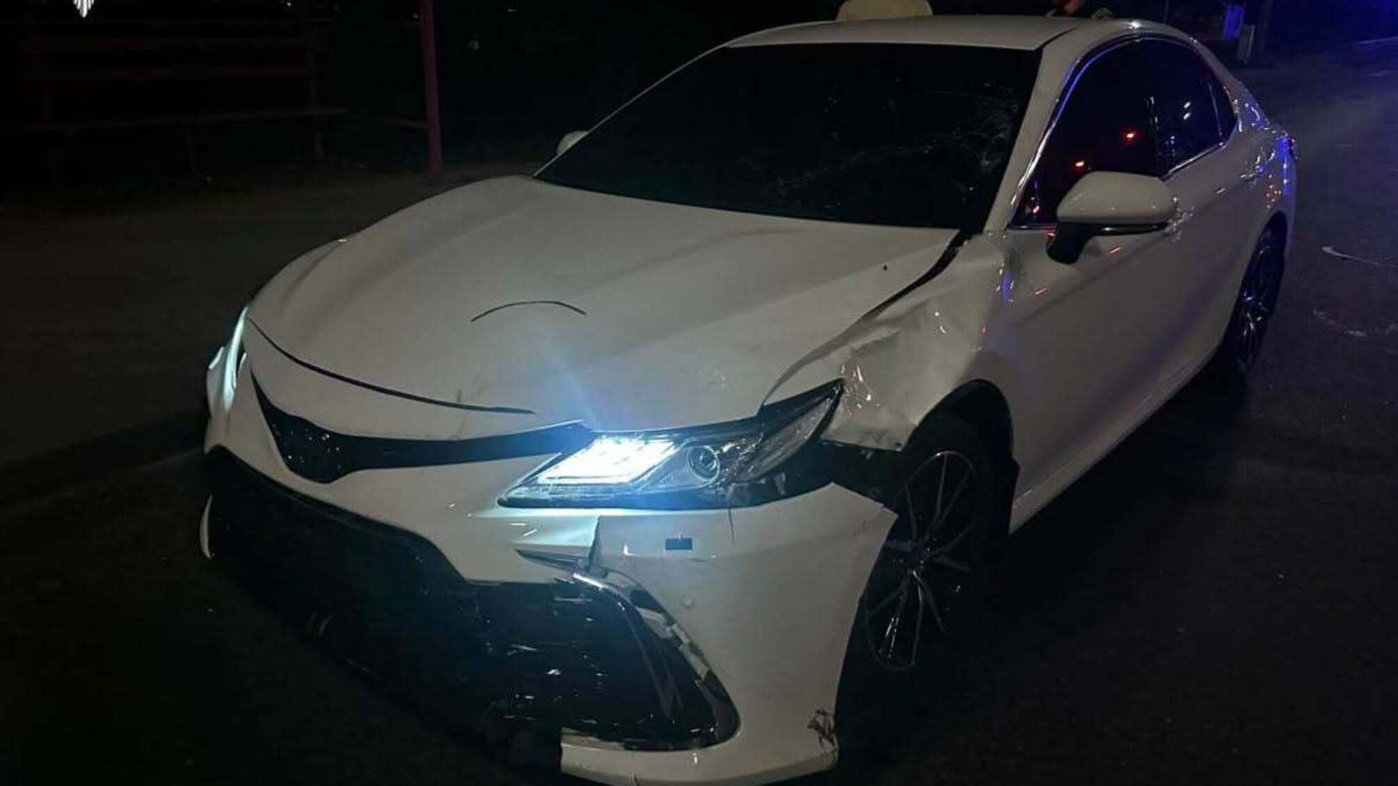 На смерть сбил водителя электроскутера: в Киеве водитель Toyota Camry объявил подозрение