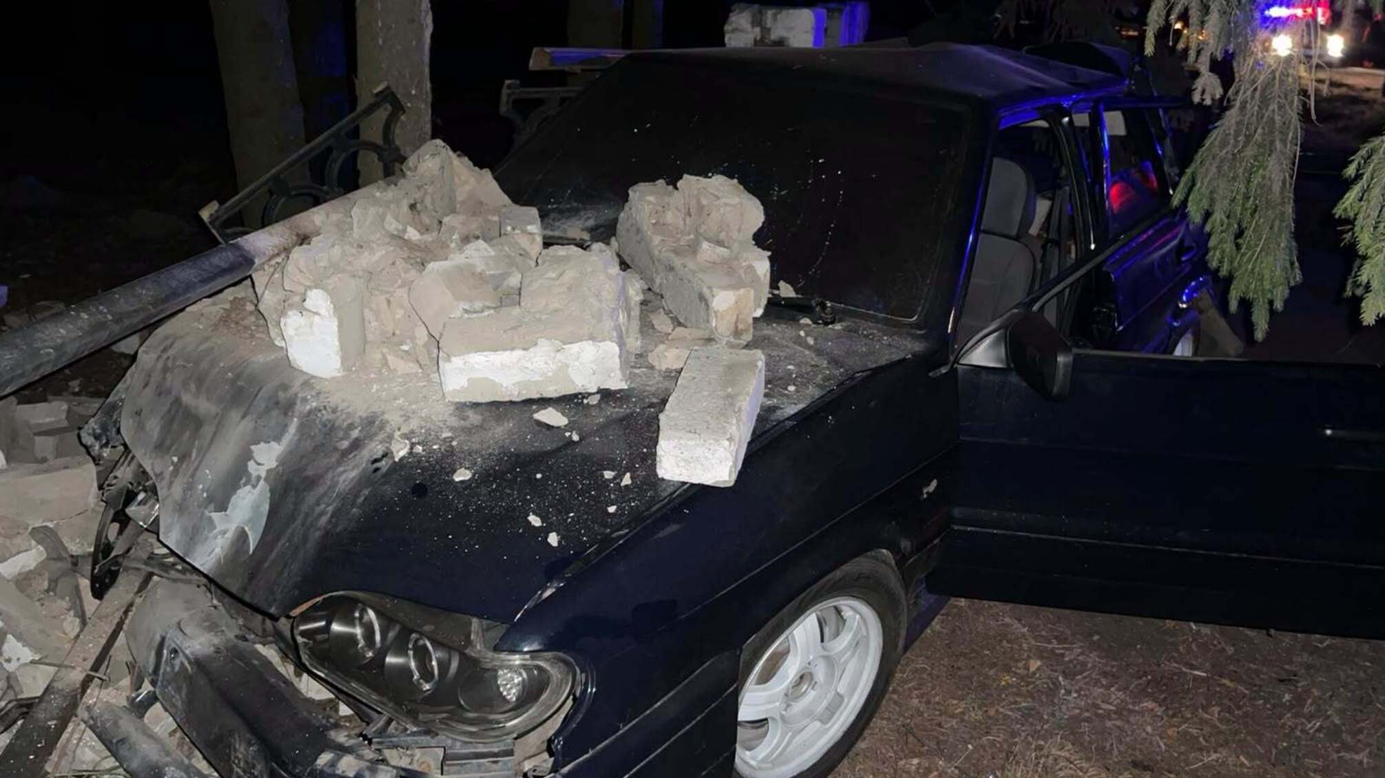 Смертельна ДТП на Рівненщині: двоє людей загинули, ще четверо травмувалися
