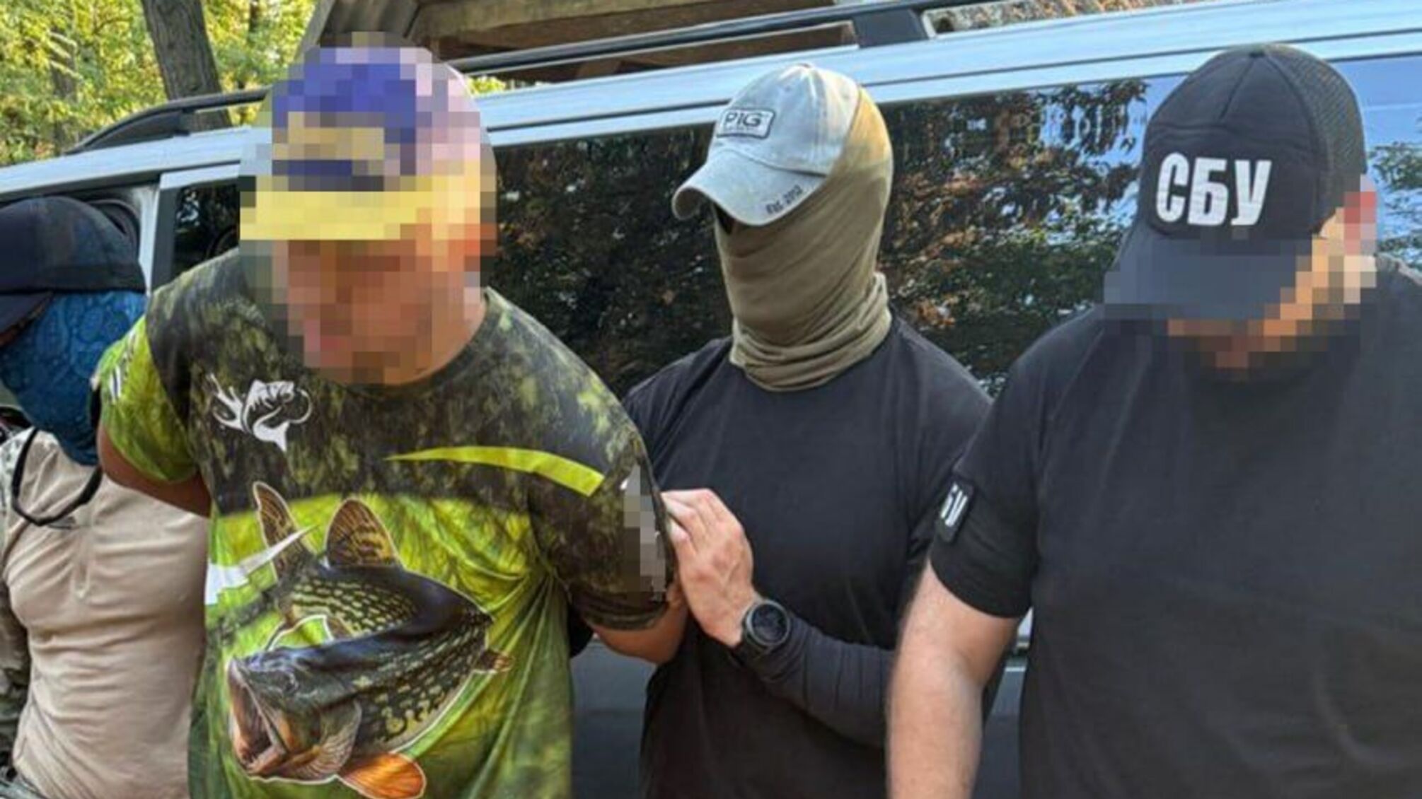 СБУ сообщила о подозрении 'блоггеру', показавшему расположение военных в Черновцах