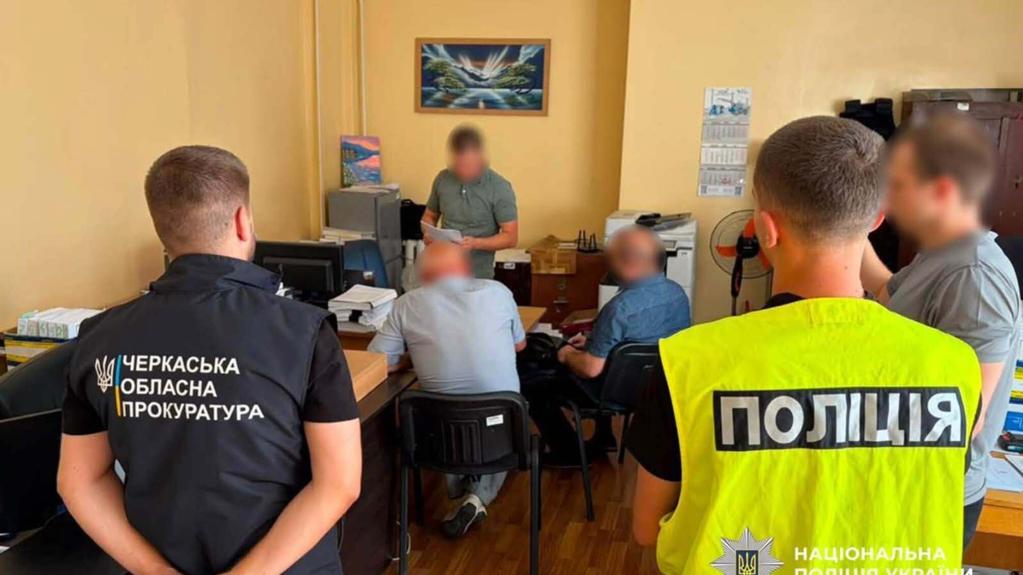 Наркотики, погрози та кримінальний 'общак': на Черкащині викрили наркоугруповання
