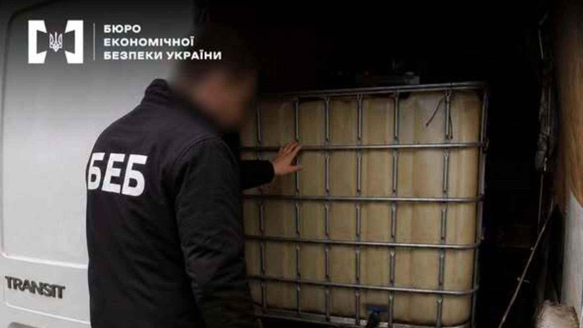 Нелегальные АЗС в Одесской области работали прямо из грузовиков: суд наказал организатора