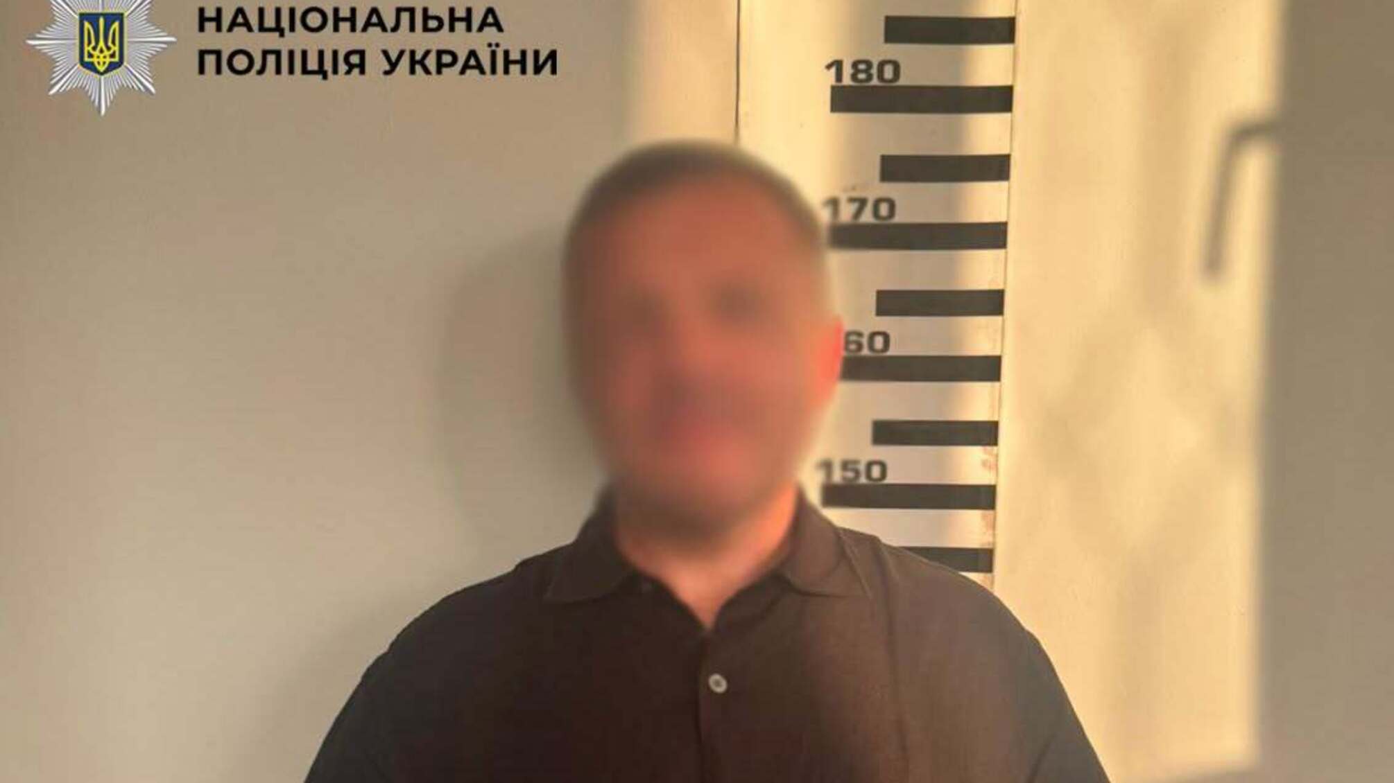 'Допомагав отримати землю': у Києві викрили шахрая, який ошукав військового на 30 тисяч доларів