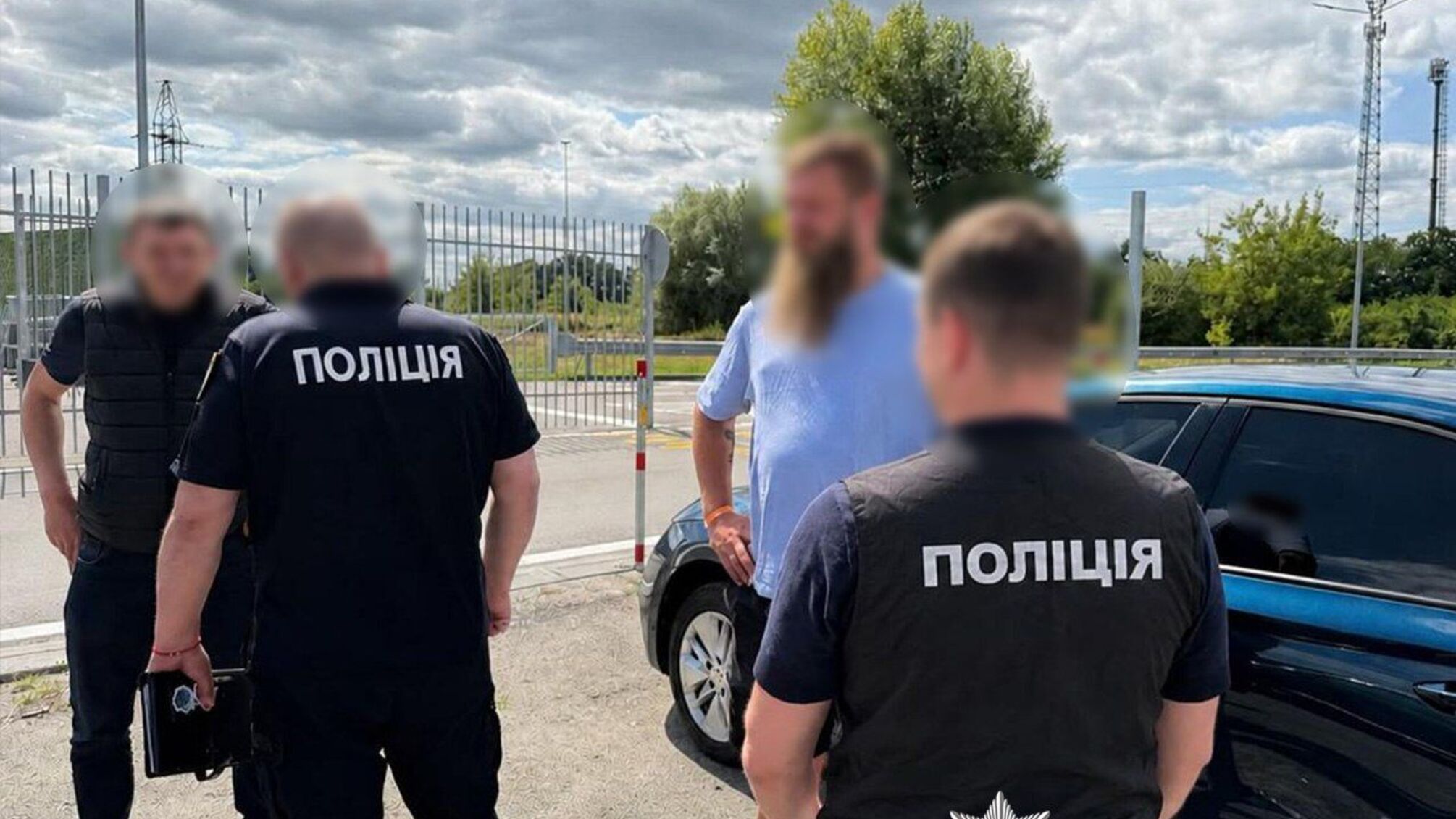 26 тысяч долларов за перевод в тыл: в Киеве разоблачили коррупционную схему