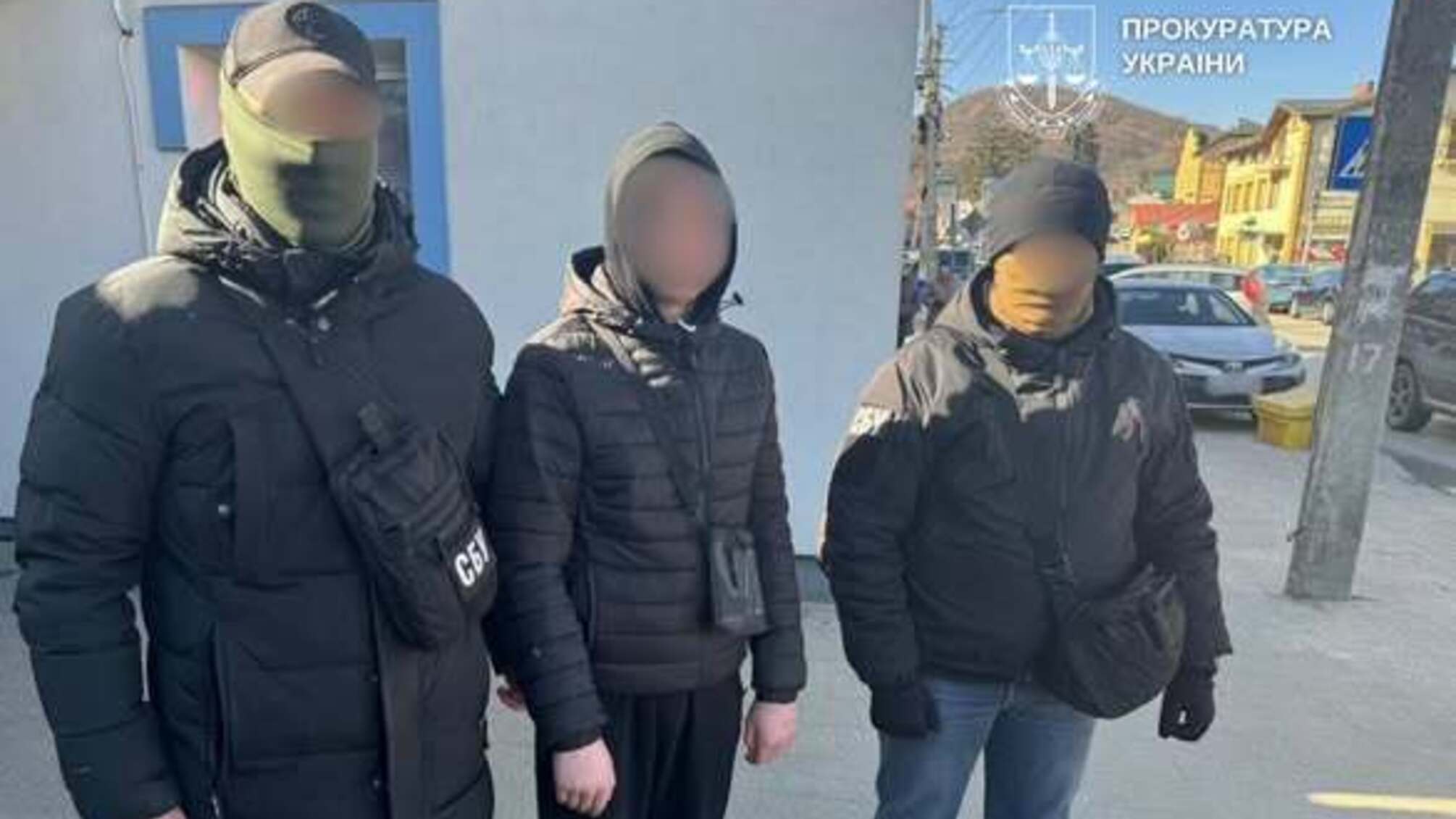 Диверсия за $100: в Киеве двое молодых людей получили 10 и 15 лет за поджог железнодорожного релейного шкафа