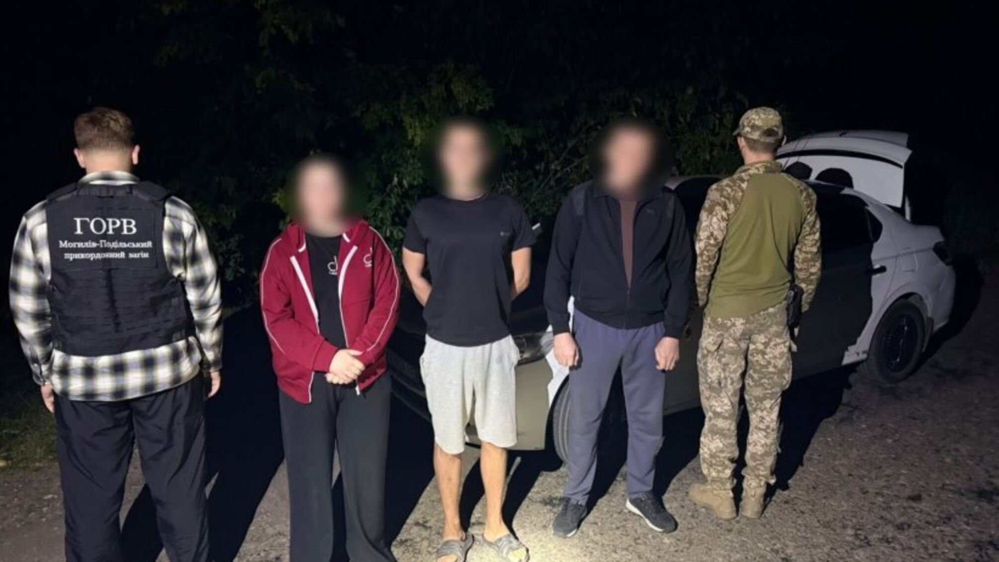 Бегство в Молдову через Днестр: в Винницкой области женщина пыталась вывезти мужа и брата, одного спрятала в багажнике (видео)