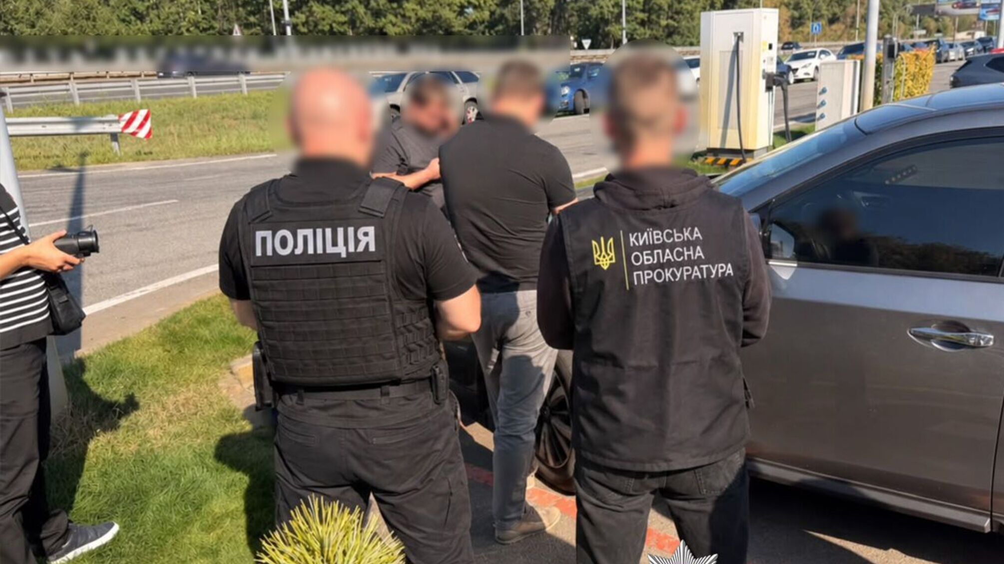 $8 тисяч за 'бронь': на Київщині викрили керівника кафедри