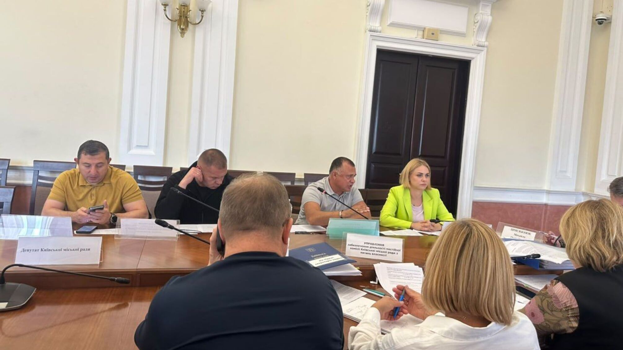 'Нужно исправлять нарушения': Богдан Цимейко выступил на комиссии Киевсовета в день 15-летия скандального решения о 'контрольных карточках'