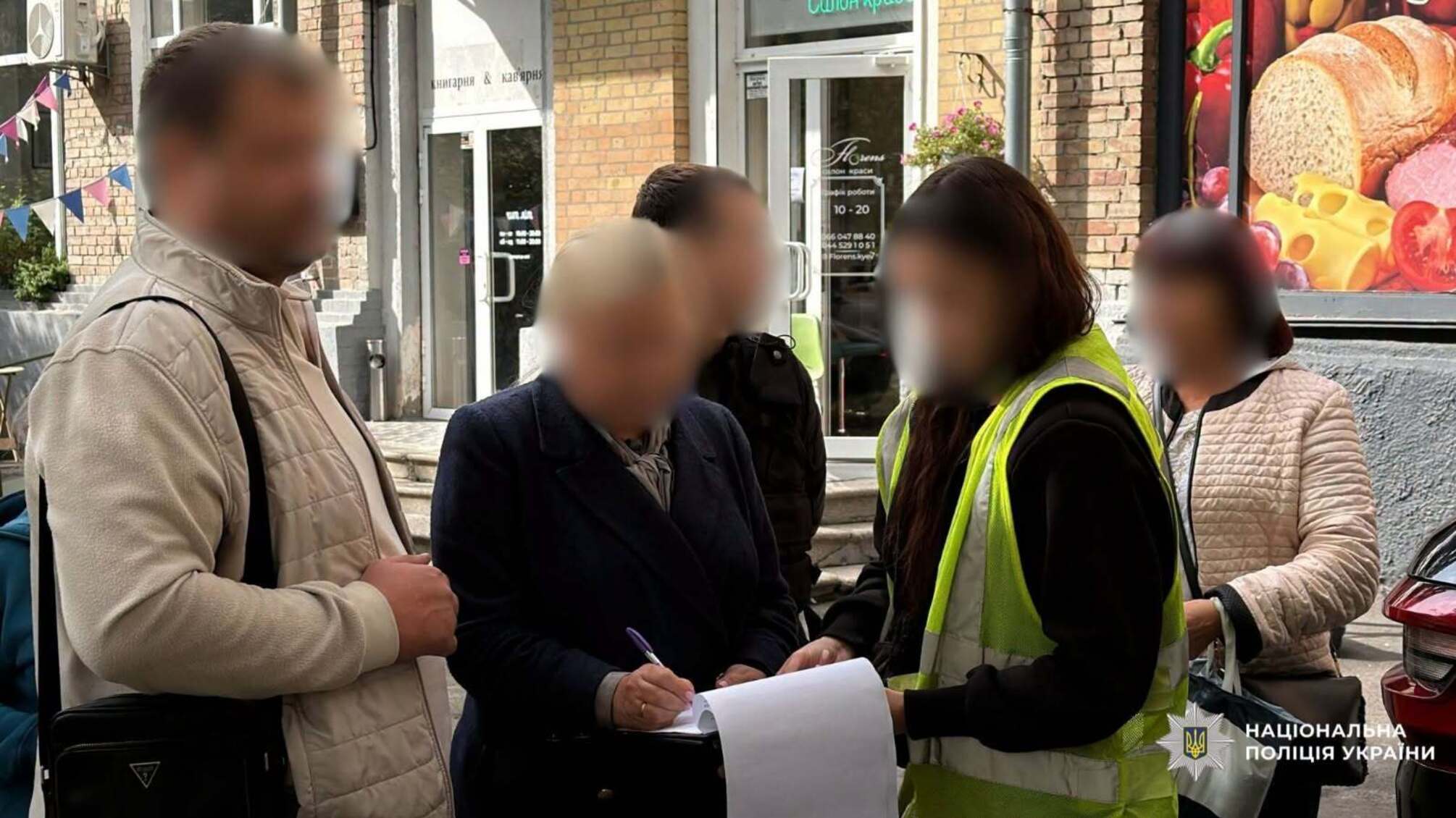 $10 тысяч за 'обучение': в Киеве разоблачили должностное лицо университета на схеме легализации иностранцев