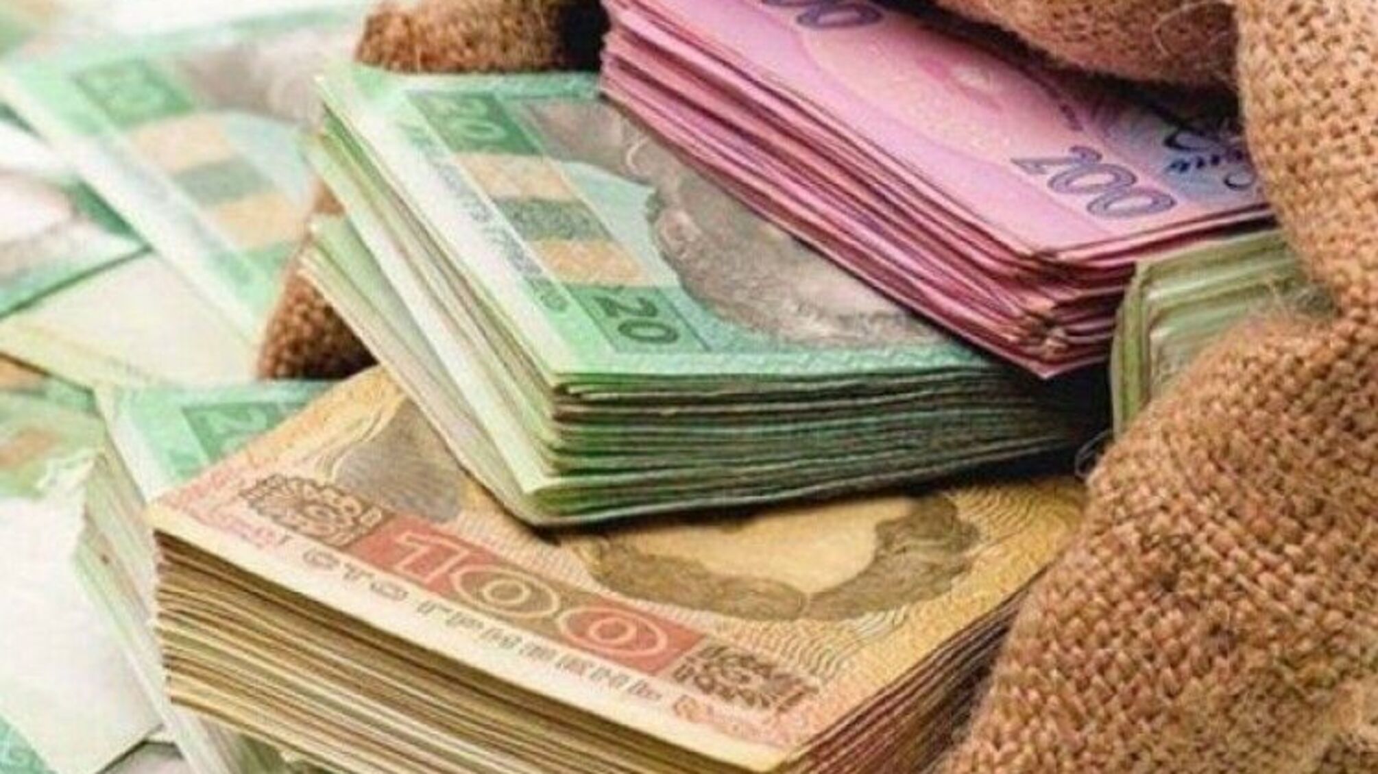 Зайшов на військовий об’єкт — заплати до 51 тисячі: Кабмін схвалив нові штрафи