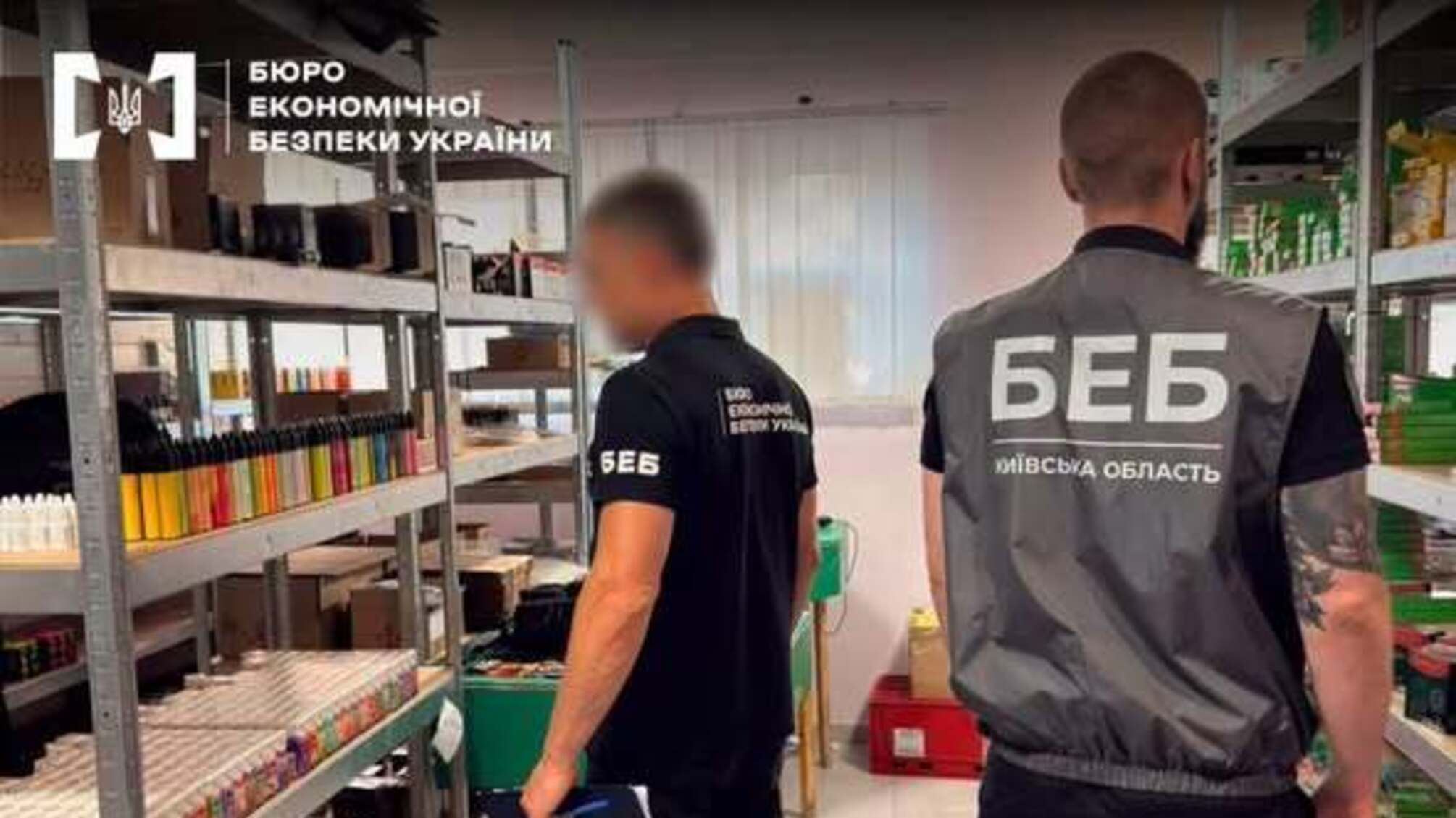 В Киевской области разоблачили нелегальный бизнес на вейпах и табаке более чем на 2 млн грн