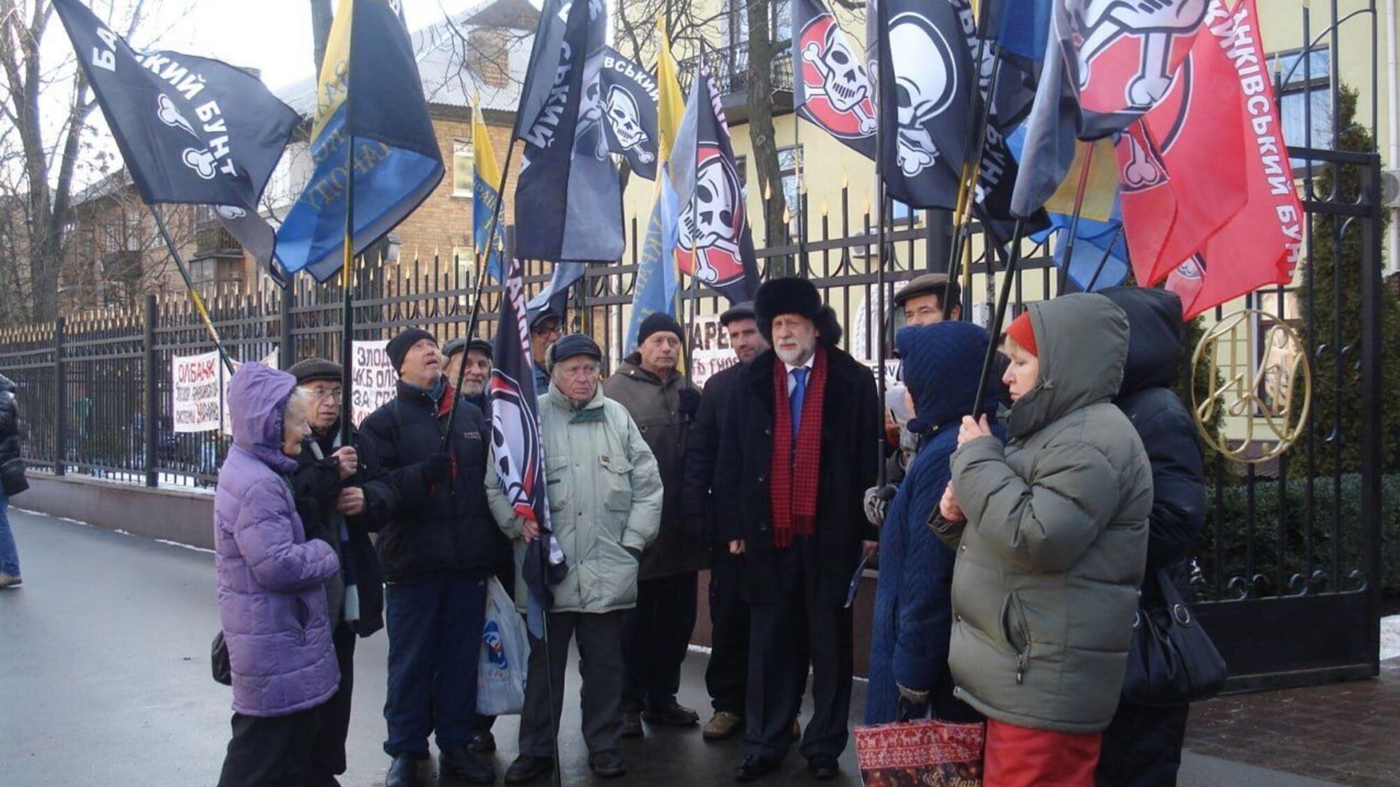 Кінець 79-річної черги? Суд відкрив провадження щодо скасування скандальної постанови №845