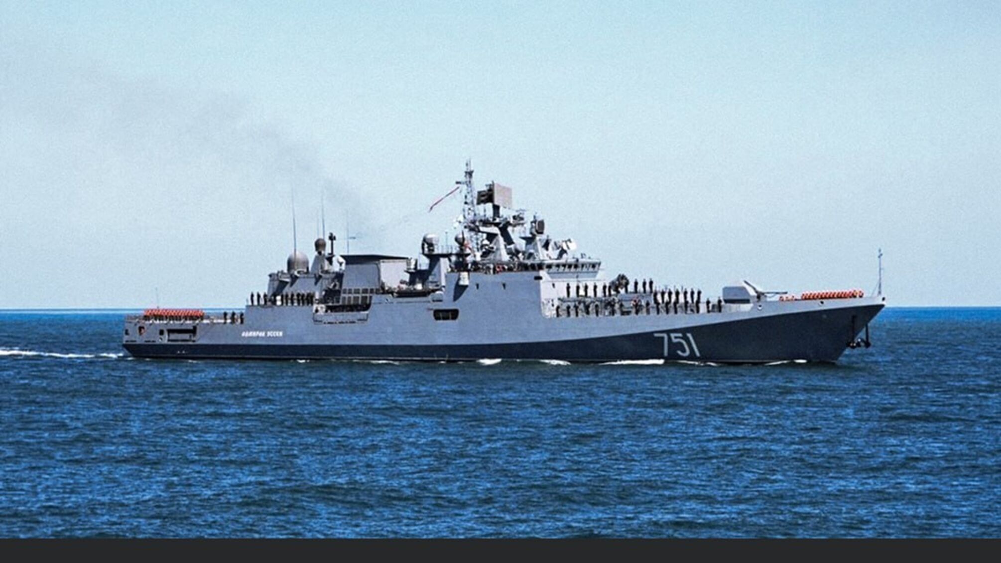 Российский носитель 'Калибров' загорелся после атаки: детали операции в Новороссийске