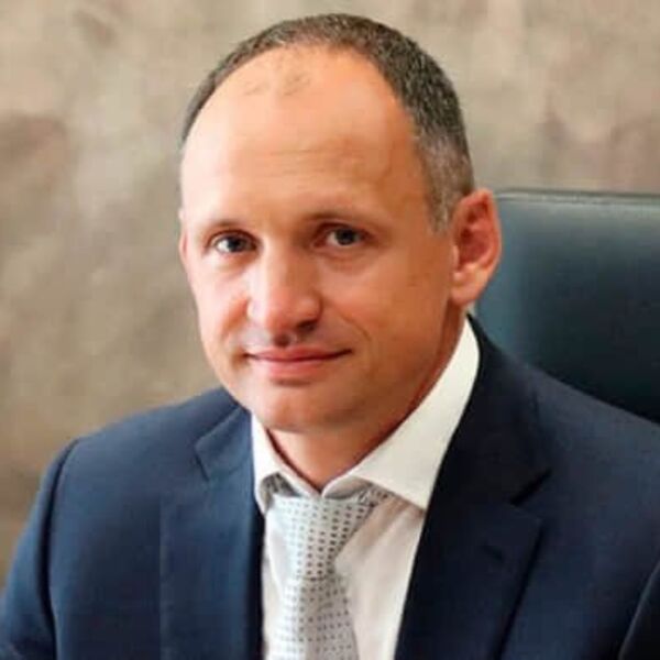 Олег Татаров