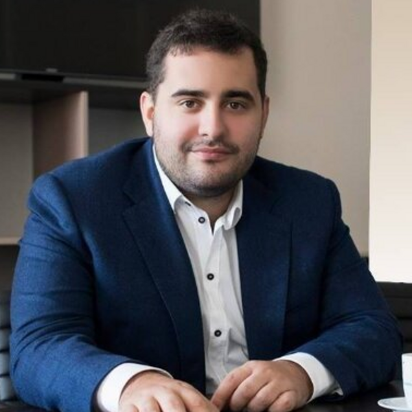 Андрій Довбенко